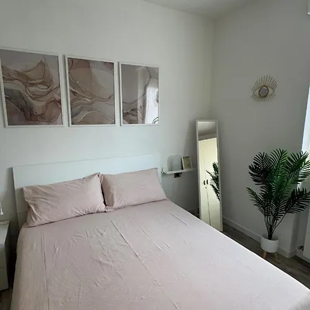 Apartment Casa Grace, A Due Passi Dal *